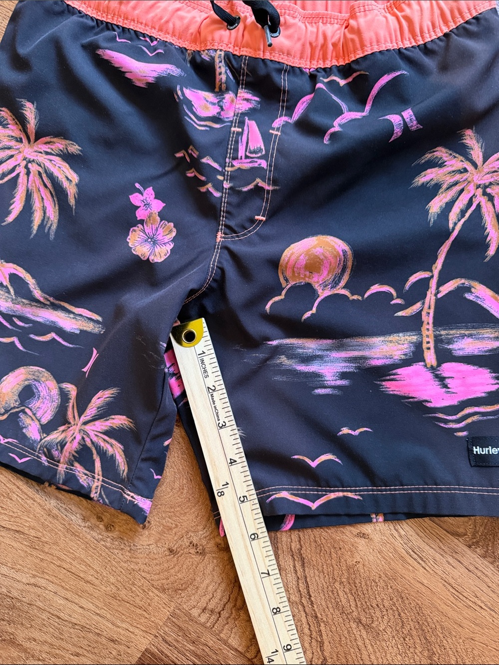 Hurley Boys 7/8 Tropical Palm Tree Sunset Boardshorts Swim Trunks - Picture 6 of 9